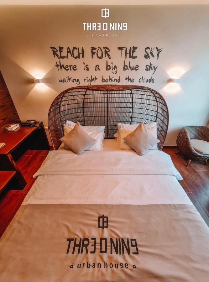 Three O Nine Hotel Beiroet Buitenkant foto