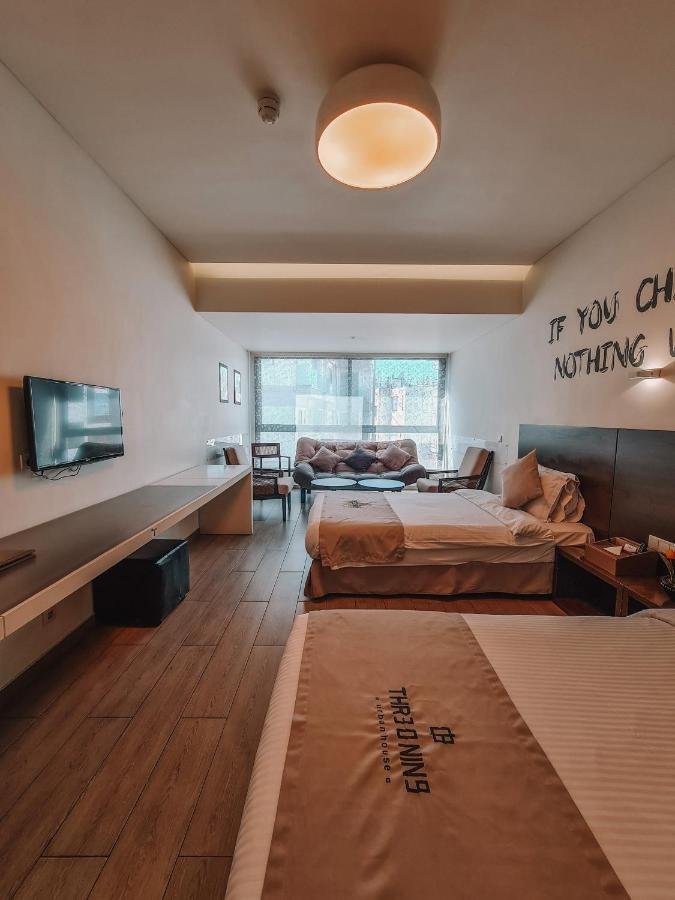 Three O Nine Hotel Beiroet Buitenkant foto